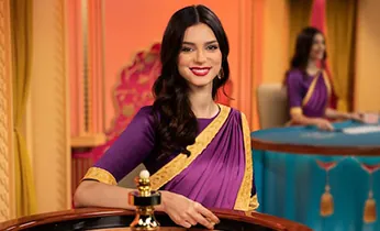 Tai nghe và biểu tượng hỗ trợ khách hàng 24/7